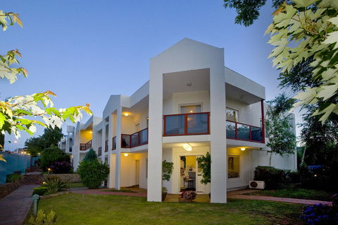 Hawthorn Gardens Serviced Apartments - Maitland Accommodation 6
