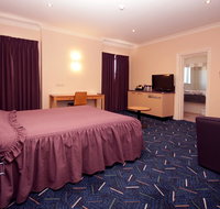 Mitchell River Tavern - Maitland Accommodation