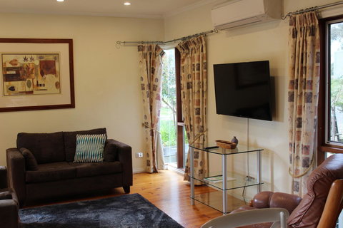 Australian Home Away @ Wonga Park Brushy Creek - Maitland Accommodation 9