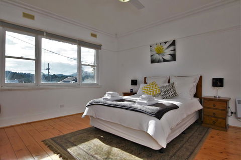 A Stroll Away - Maitland Accommodation 5