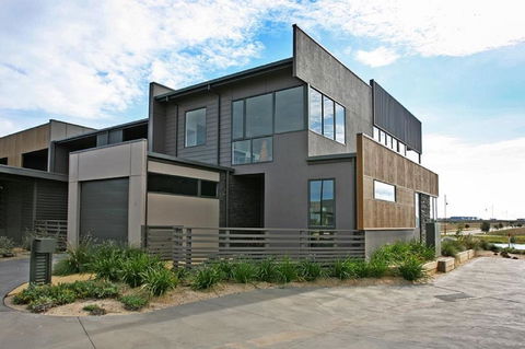 1 Pebble Place - Maitland Accommodation 1