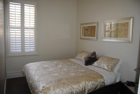 Sabina On Little Myers - Maitland Accommodation 13