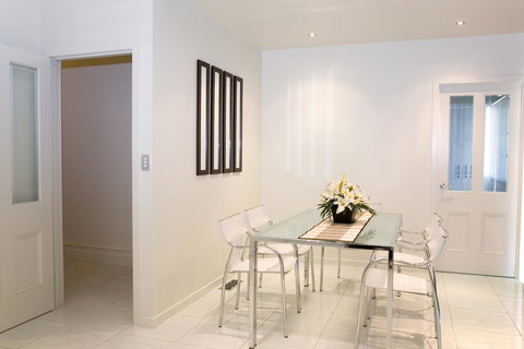 Sabina On Little Myers - Maitland Accommodation 19