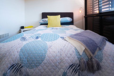 Waterfront Apt 234 Marinaquays - Maitland Accommodation 19