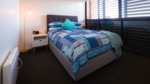 Waterfront Apt 234 Marinaquays - Maitland Accommodation 24