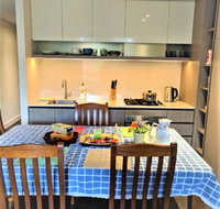 Camberwell Burke Road Apartment - Maitland Accommodation