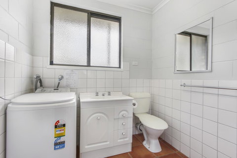 Hybiscus Waterfront Apartments - Maitland Accommodation 30