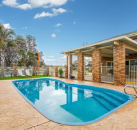 Hybiscus Waterfront Apartments - Maitland Accommodation