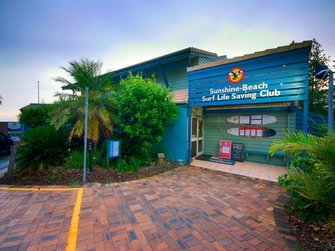 La Mer Sunshine Beachfront - Maitland Accommodation 9
