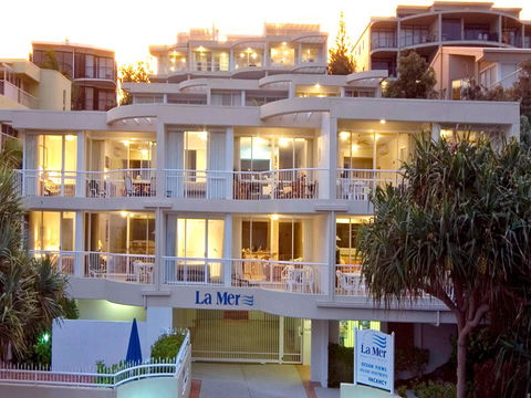 La Mer Sunshine Beachfront - Maitland Accommodation 18