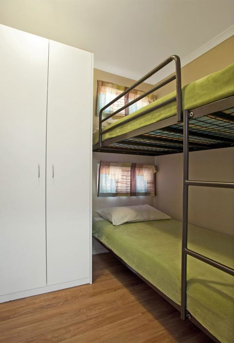 Captain Cook Holiday Village 1770 - Maitland Accommodation 19