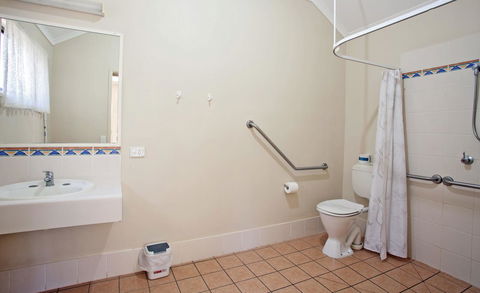 Captain Cook Holiday Village 1770 - Maitland Accommodation 28