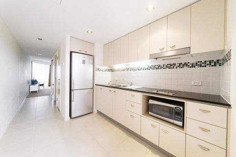 Ocean Views Resort Caloundra - Maitland Accommodation 23