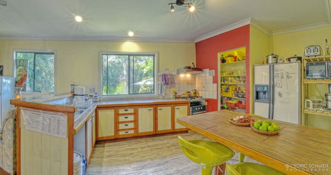 KiteSurf 1770 Beach House - Maitland Accommodation 7