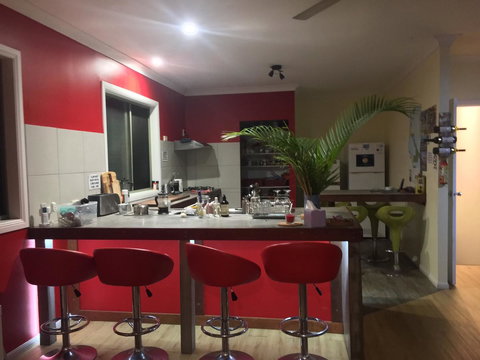 KiteSurf 1770 Beach House - Maitland Accommodation 2