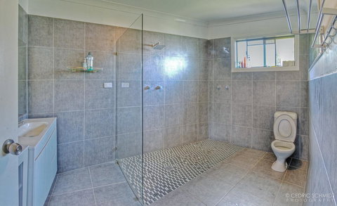 KiteSurf 1770 Beach House - Maitland Accommodation 3