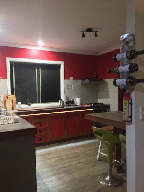 KiteSurf 1770 Beach House - Maitland Accommodation 5