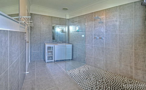 KiteSurf 1770 Beach House - Maitland Accommodation 42