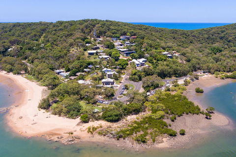 Sunset Cabins 1770 - Maitland Accommodation 1
