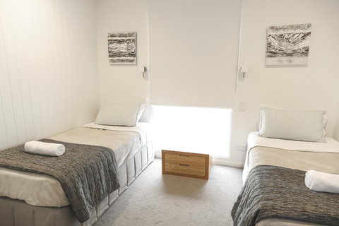 The Hastings Beach Houses - Maitland Accommodation 20