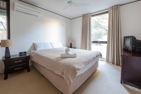 The Hastings Beach Houses - Maitland Accommodation 14