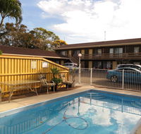 Twin Pines Motel - Maitland Accommodation