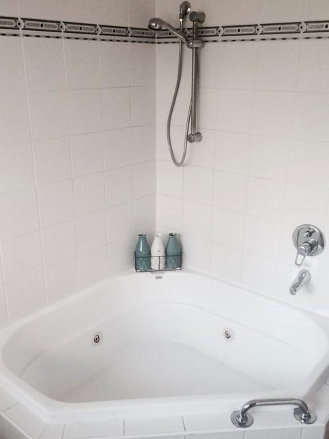 The Bearded Dragon Boutique Hotel - Maitland Accommodation 43