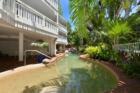 The White House Port Douglas - Maitland Accommodation 20
