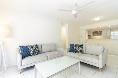 The White House Port Douglas - Maitland Accommodation 29