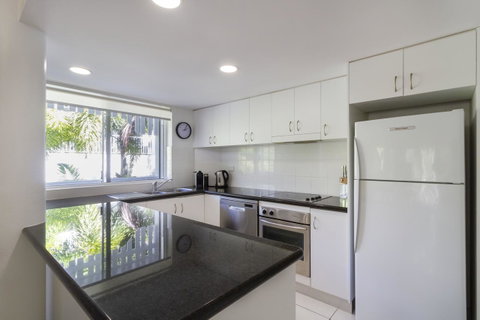 The White House Port Douglas - Maitland Accommodation 38