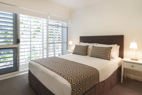 The White House Port Douglas - Maitland Accommodation 6