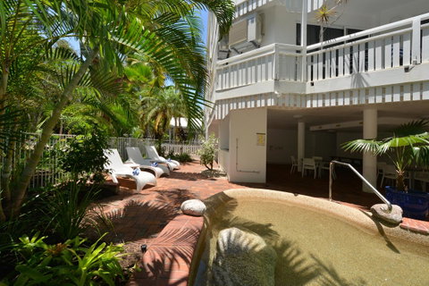 The White House Port Douglas - Maitland Accommodation 19