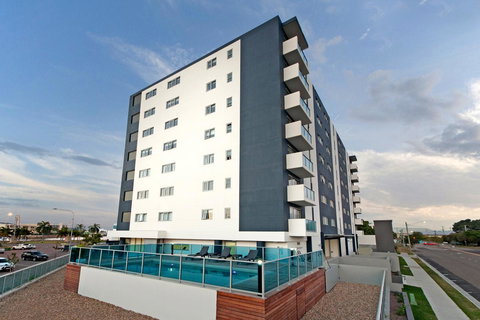 Allure Hotel & Apartments - Maitland Accommodation 1