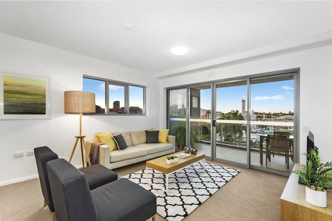 Allure Hotel & Apartments - Maitland Accommodation 4