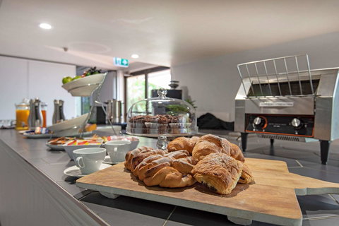 Econo Lodge Toowoomba Motel & Events Centre - Maitland Accommodation 7