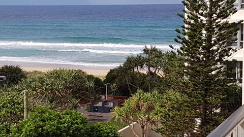 Surfers Chalet - Maitland Accommodation 23