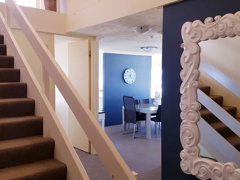 Surfers Chalet - Maitland Accommodation 34