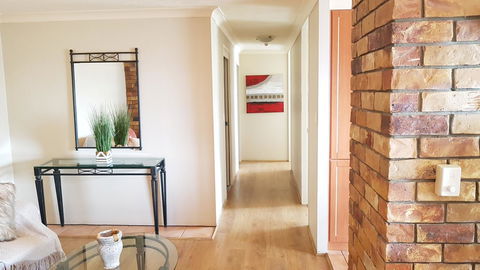 Surfers Chalet - Maitland Accommodation 22