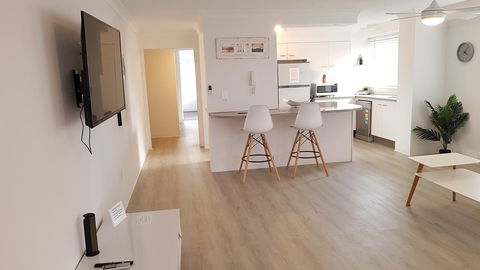 Surfers Chalet - Maitland Accommodation 10