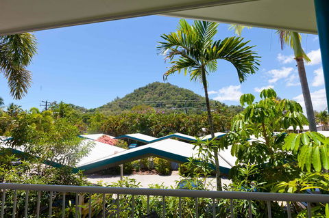 Trinity Beach Pacific - Maitland Accommodation 23