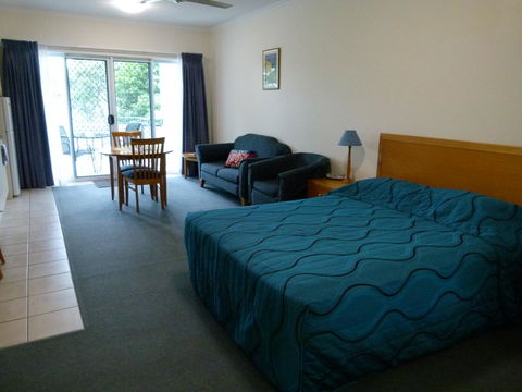 Madison Ocean Breeze Apartments - Maitland Accommodation 28
