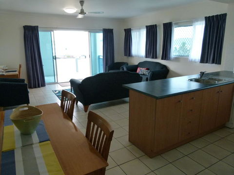 Madison Ocean Breeze Apartments - Maitland Accommodation 25