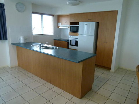 Madison Ocean Breeze Apartments - Maitland Accommodation 24