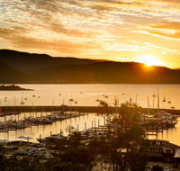 Sunlit Waters Studio Apartments - Maitland Accommodation