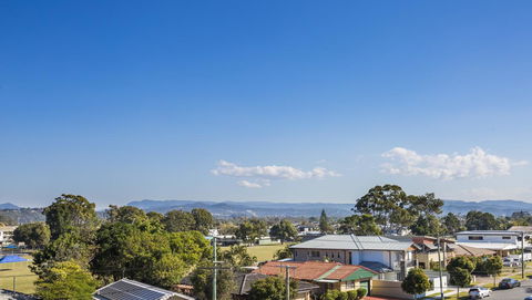 Boardwalk Burleigh Beach - Official - Maitland Accommodation 44