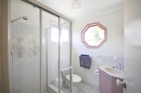 Bribie Island Canal Holiday Destination! - Maitland Accommodation 10