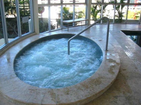 Beach Stay - Ocean & Riverview Resort Chevron Renaissance Central Surfers Paradise - Maitland Accommodation 22