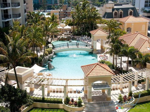 Beach Stay - Ocean & Riverview Resort Chevron Renaissance Central Surfers Paradise - Maitland Accommodation 21