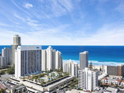 Beach Stay - Ocean & Riverview Resort Chevron Renaissance Central Surfers Paradise - Maitland Accommodation 24