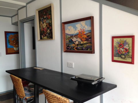 XYL Pets Friendly Seaside Boutique Guesthouse - Maitland Accommodation 6